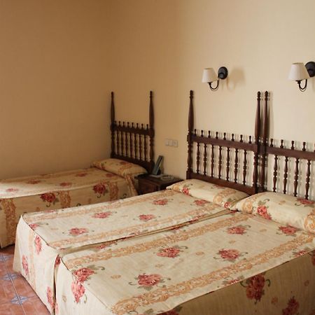 Hotel Rey Nino Ávila Zewnętrze zdjęcie